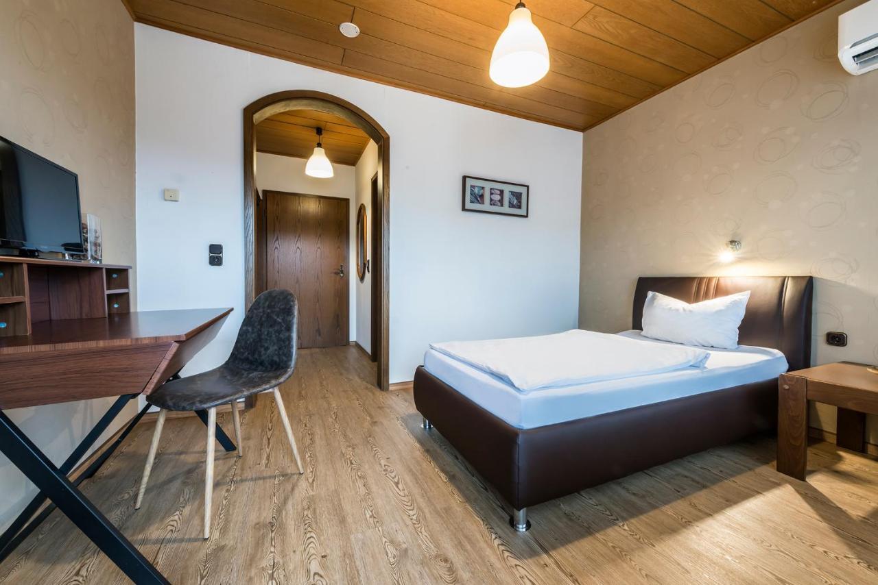 Hotel Es Laemmche ブロイベルク エクステリア 写真